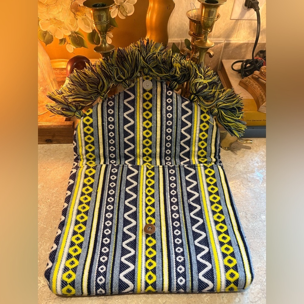 Mud Pie Envelope Clutch Purse, Navy/White/Yellow, Tassel Fringe Trimmed, Woven - Picture 3 of 8